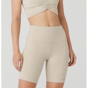 Alo 7” High-Waist Biker Shorts